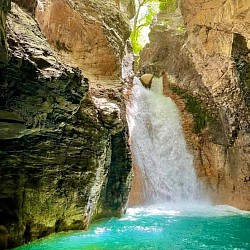 Catarata la leona