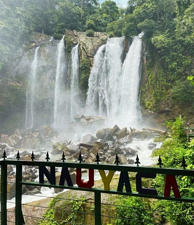 Nauyaca waterfalls